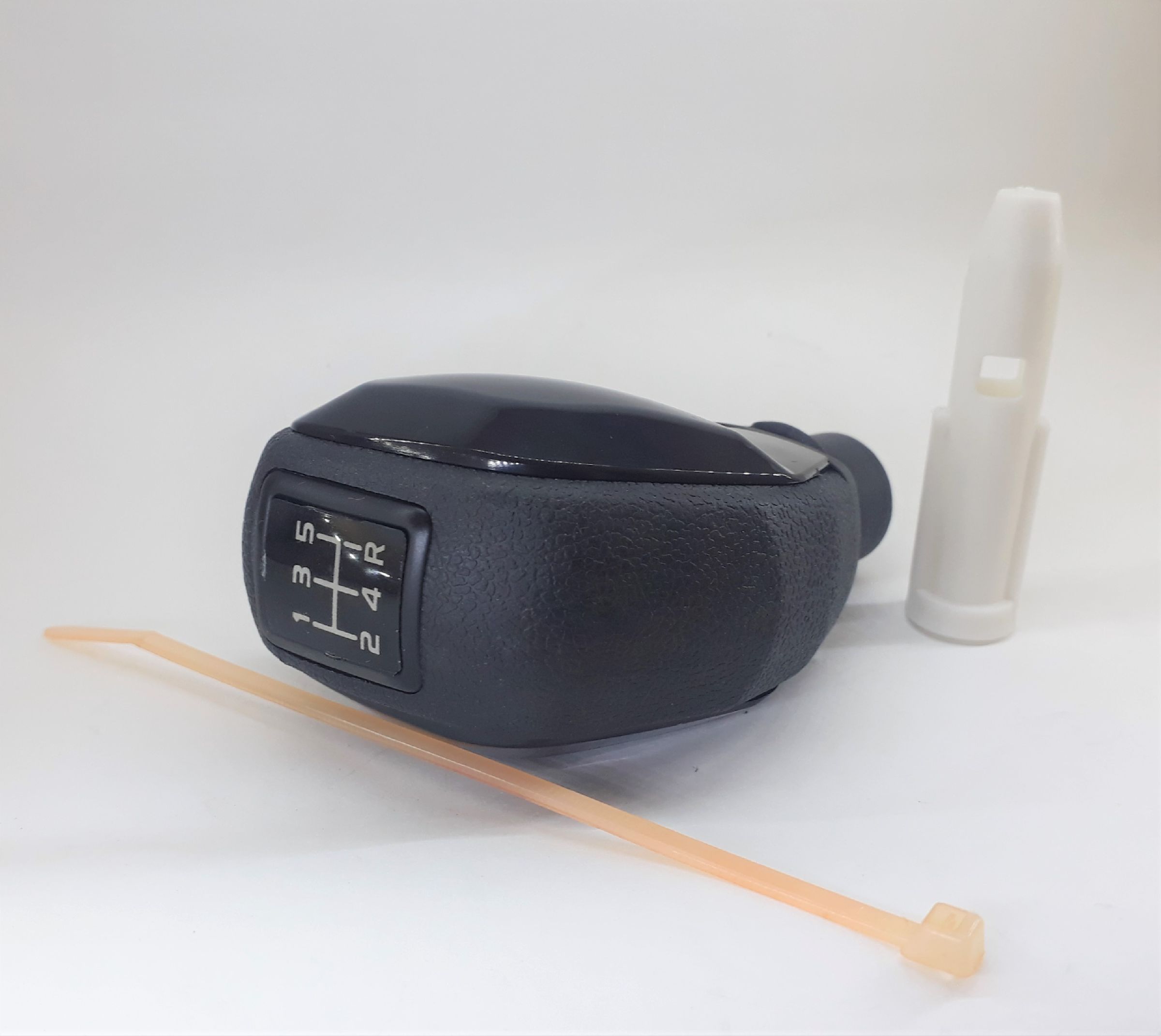 Ford Connect Spor Vites Topuzu ve Vites Körüğü Takım (2002-2008) Ford Connect Spor Vites Topuzu ve Vites Körüğü Takım (2002-2008)